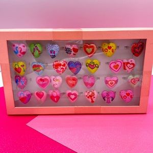 Valentines Day 💘💕28 Piece Heart Shaped Light Up Rings Multicolored